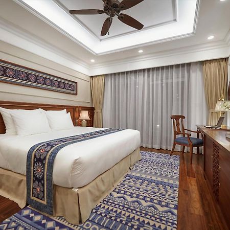 Silk Path Grand Sapa Resort & Spa Екстериор снимка