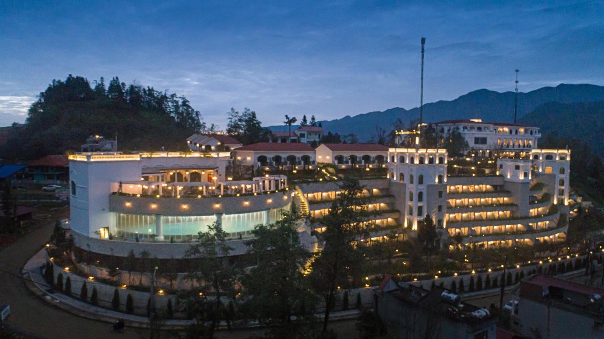 Silk Path Grand Sapa Resort & Spa Екстериор снимка Dalat Palace Hotel
